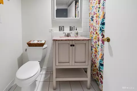 Bath - 20640 Promethian Way, Olympia Fields, IL 60461 photo 4 of 5