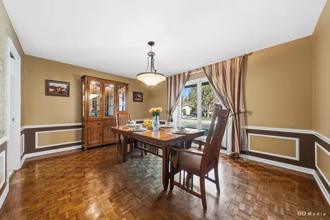 Dining - 20640 Promethian Way, Olympia Fields, IL 60461 photo 1 of 2