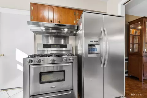 Kitchen - 20640 Promethian Way, Olympia Fields, IL 60461 photo 3 of 5