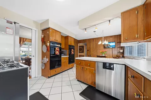 Kitchen - 20640 Promethian Way, Olympia Fields, IL 60461 photo 1 of 5