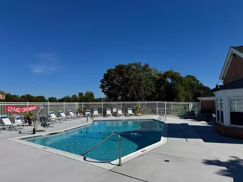 Exterior - 5601 Carriageway Dr #212B, Rolling Meadows, IL 60008 photo 4 of 5