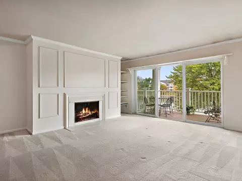 Living - 5601 Carriageway Dr #212B, Rolling Meadows, IL 60008 photo 1 of 3