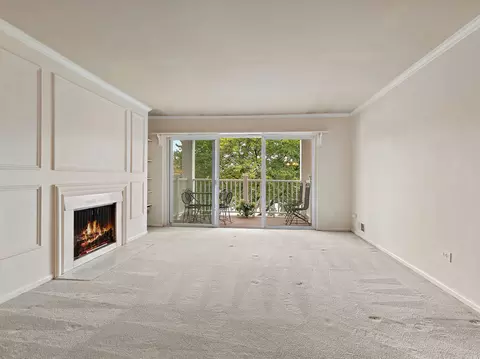 Living - 5601 Carriageway Dr #212B, Rolling Meadows, IL 60008 photo 2 of 3