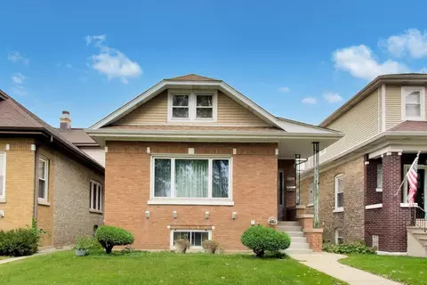 6126 W Berenice Ave, Chicago, IL 60634