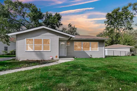 15320 Cherry Ln, Markham, IL 60426