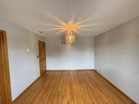Living - 8516 Moody Ave, Burbank, IL 60459 photo 4 of 4