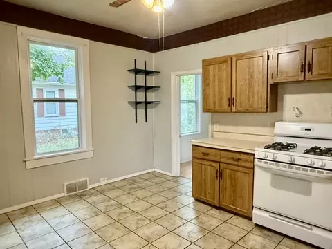 Kitchen - 723 6th St, Peru, IL 61354 photo 4 of 4