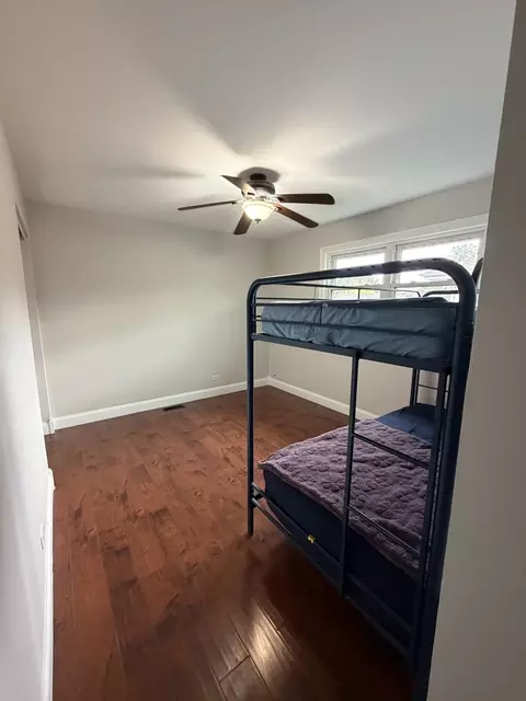 Bedroom - 15524 Lorel Ave, Oak Forest, IL 60452 photo 3 of 5