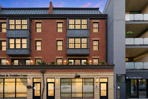 2035 W Division St #3, Chicago, IL 60622