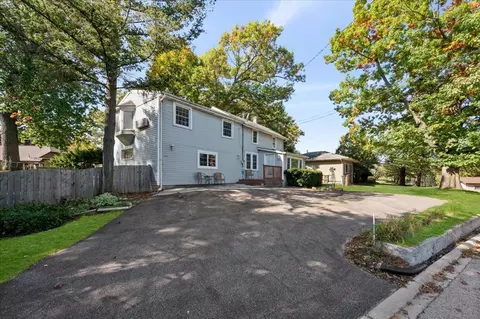 Exterior - Undisclosed, Ingleside, IL 60041 photo 3 of 7