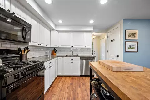 Kitchen - Undisclosed, Ingleside, IL 60041 photo 2 of 2
