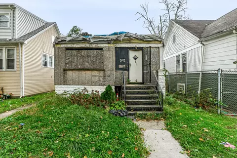 541 W 104th St, Chicago, IL 60628