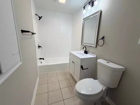 Bath - 408 S Prairie St, Lacon, IL 61540 photo 1 of 1
