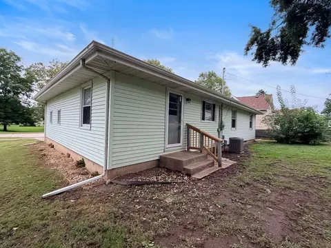 Other - 408 S Prairie St, Lacon, IL 61540 photo 1 of 5