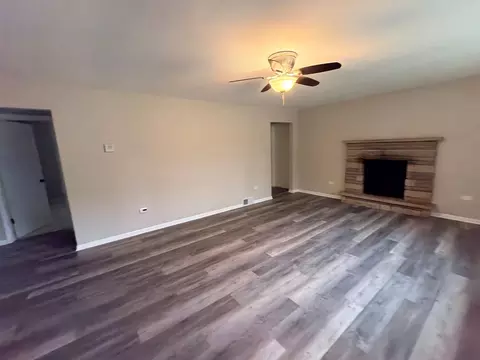 Living - 408 S Prairie St, Lacon, IL 61540 photo 1 of 3