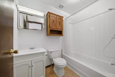 Bath - 310 E 3rd St, Rock Falls, IL 61071 photo 1 of 3