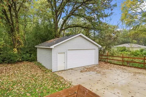 Exterior - 36348 N Wesley Rd, Ingleside, IL 60041 photo 7 of 7