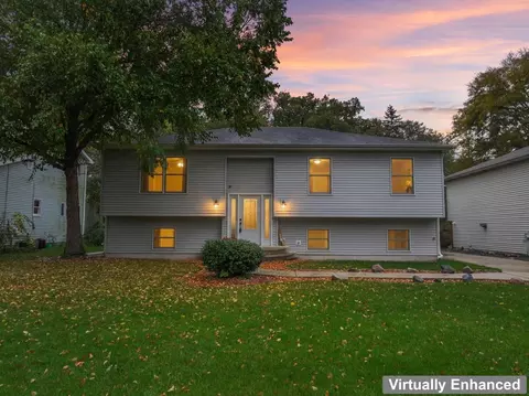 Exterior - 36348 N Wesley Rd, Ingleside, IL 60041 photo 2 of 7