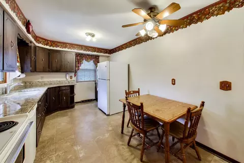 Kitchen - 3601 W Clover Ave, Mchenry, IL 60050 photo 2 of 4