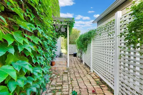 Exterior - 314 S Wolf Rd, Des Plaines, IL 60016 photo 10 of 15