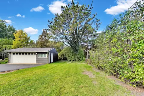 Exterior - 314 S Wolf Rd, Des Plaines, IL 60016 photo 12 of 15