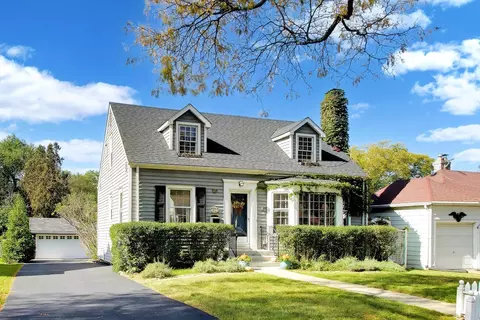 Exterior - 314 S Wolf Rd, Des Plaines, IL 60016 photo 3 of 15