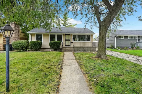 15548 Elm St, South Holland, IL 60473