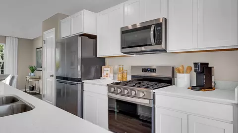 Kitchen - 1307 Foxglove Dr, Bartlett, IL 60103 photo 1 of 6