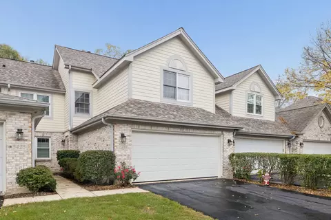 5427 Ashbrook Pl, Downers Grove, IL 60515