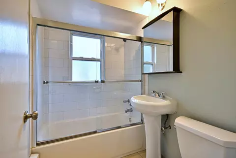 Bath - 8233 Lake St, River Forest, IL 60305 photo 1 of 1