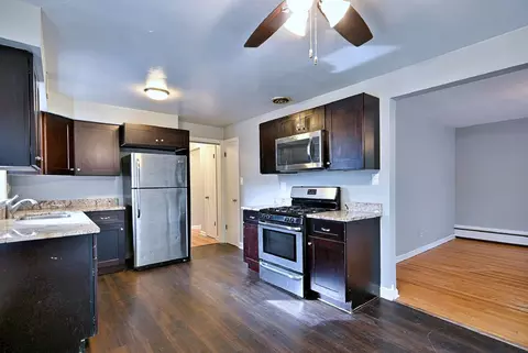 Kitchen - 8233 Lake St, River Forest, IL 60305 photo 3 of 4