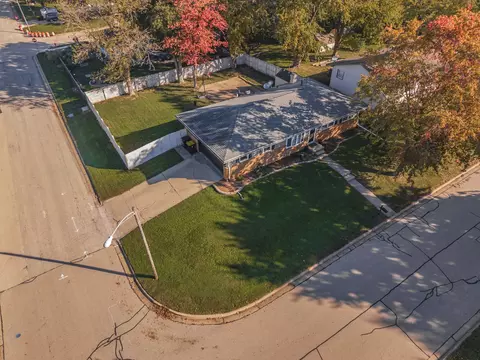View/Area - 1800 Truman Dr, Normal, IL 61761 photo 2 of 3