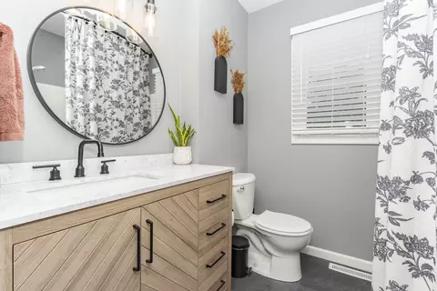 Bath - 1800 Truman Dr, Normal, IL 61761 photo 1 of 3