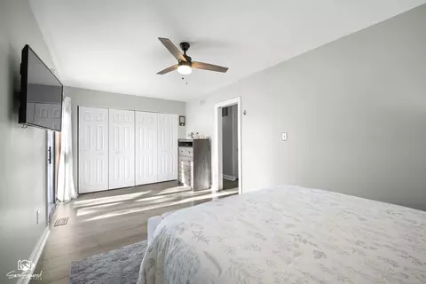 Bedroom - 8 Washington Ct, Plainfield, IL 60544 photo 2 of 4