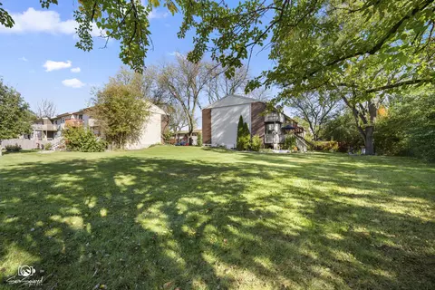 Exterior - 8 Washington Ct, Plainfield, IL 60544 photo 5 of 6
