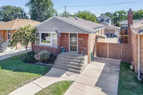 3851 W 108th Pl, Chicago, IL 60655
