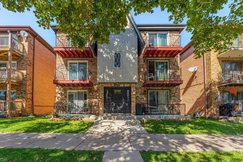 6650 W 64th Pl #3W, Chicago, IL 60638