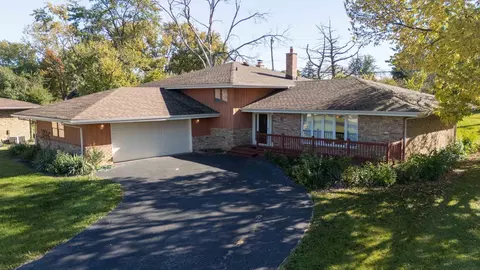 12839 S Ponderosa Dr, Palos Heights, IL 60463