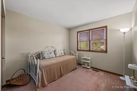 Bedroom - 765 Crest Dr, Cary, IL 60013 photo 6 of 6