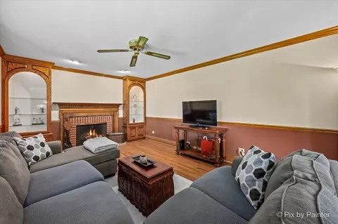 Living - 765 Crest Dr, Cary, IL 60013 photo 2 of 2