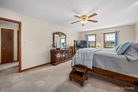 Bedroom - 765 Crest Dr, Cary, IL 60013 photo 1 of 6