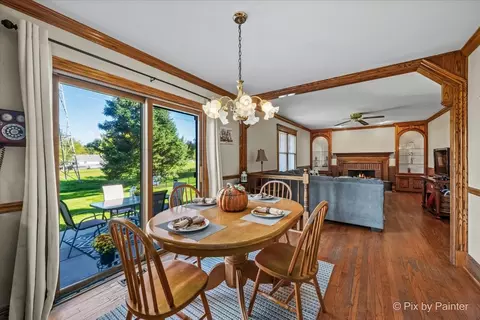 Dining - 765 Crest Dr, Cary, IL 60013 photo 4 of 4
