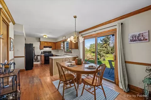 Dining - 765 Crest Dr, Cary, IL 60013 photo 3 of 4