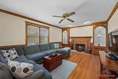 Living - 765 Crest Dr, Cary, IL 60013 photo 1 of 2