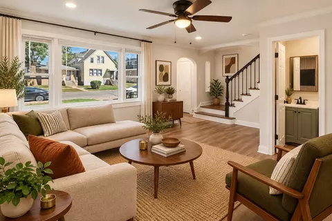 Living - 605 E 88th Pl, Chicago, IL 60619 photo 4 of 6