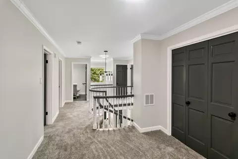 Entry Way - 30 Strauss Ln, Olympia Fields, IL 60461 photo 4 of 5