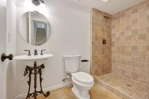 Bath - 205 Regency Dr, Bartlett, IL 60103 photo 5 of 5