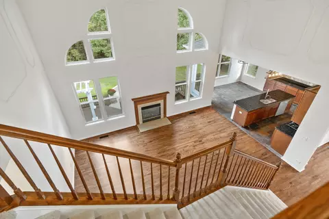 Living - 205 Regency Dr, Bartlett, IL 60103 photo 8 of 8
