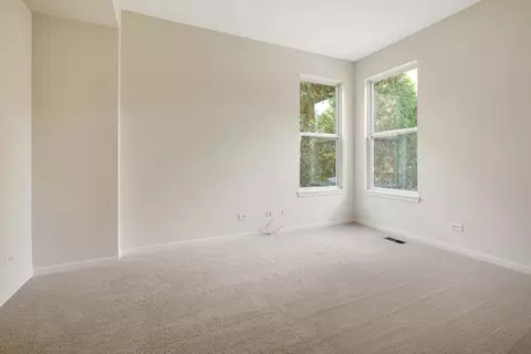 Bedroom - 205 Regency Dr, Bartlett, IL 60103 photo 1 of 5