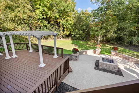 Exterior - 205 Regency Dr, Bartlett, IL 60103 photo 5 of 7